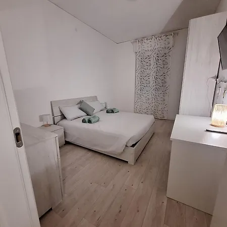 公寓 A Casa Di Black 维罗纳